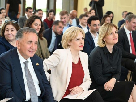 Shota Berekashvili addressing the Economic Forum