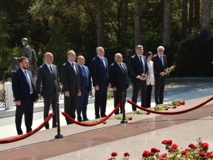 Georgian Parliamentary Delegation Servers Official Visit to Azerbaijan